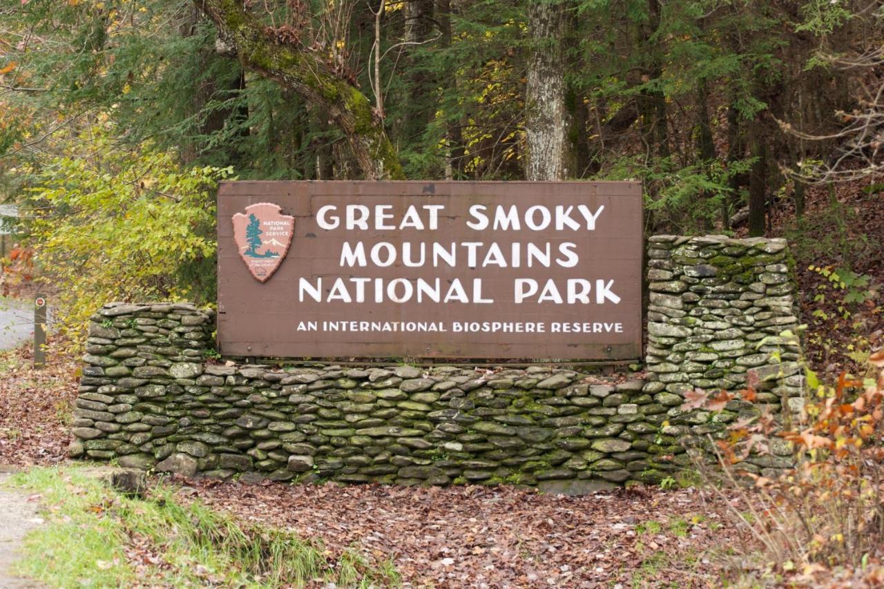 Apple Valley Hideaway, 1089 Of Free Attraction Tickets For Each Paid Day, Dollywood And More! Pigeon Forge Kültér fotó